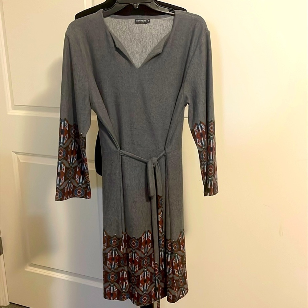 Earthbound Trading Co. Gray Dress with Aztec Pattern Size XL